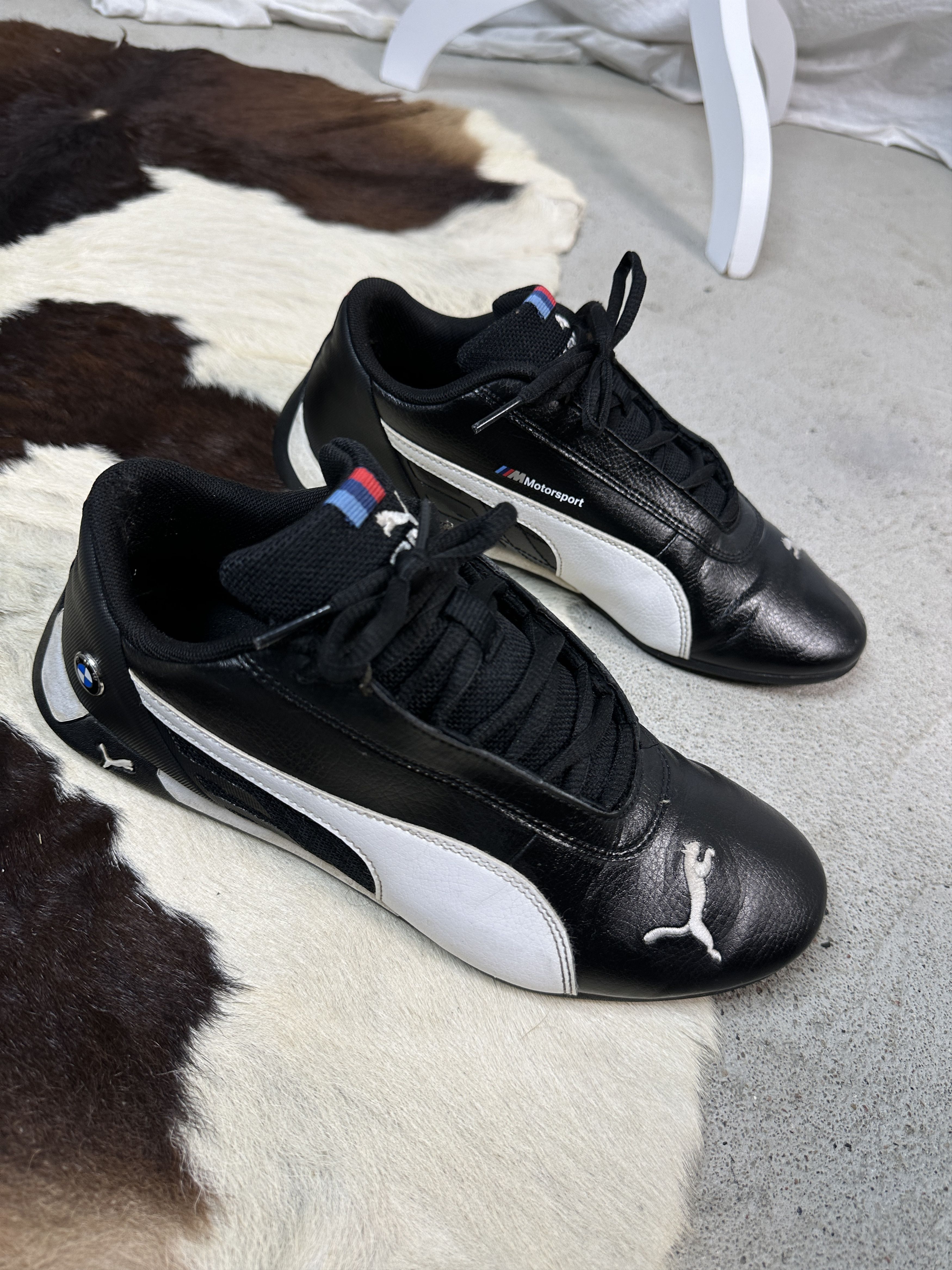 Puma × Vintage Vintage Streetwear Sporty BMW Puma Y2K Sporty Sneakers Size US 6 / EU 39 - 1 Thumbnail