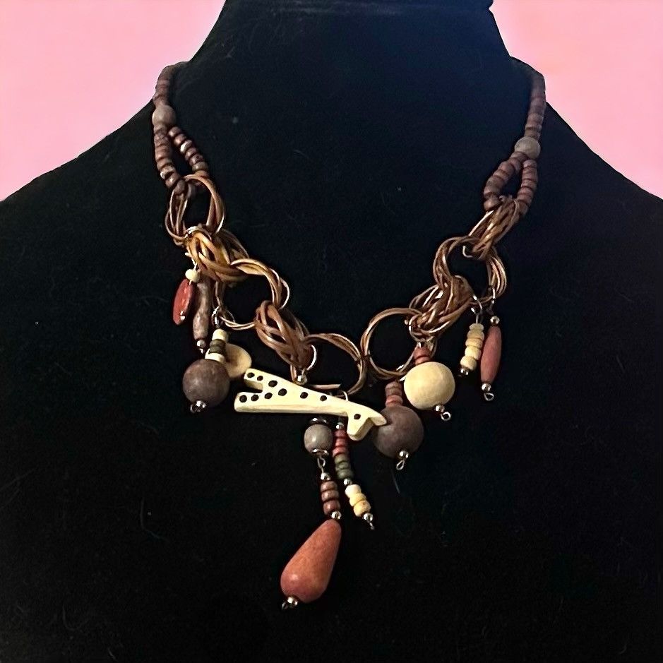 Vintage Vintage African bead necklace Size ONE SIZE - 1 Thumbnail