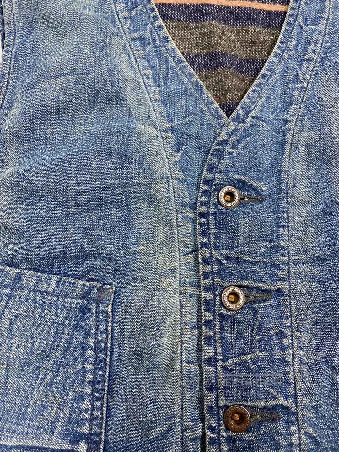 RRL Ralph Lauren vintage rrl denim vest with heavy washing. Size US XS / EU 42 / 0 - 2 Thumbnail