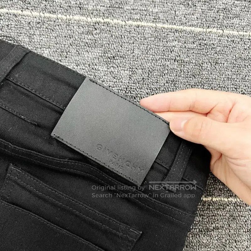 Givenchy Givenchy Black Cotton Summer Logo Shorts . Size 23" - 5 Thumbnail