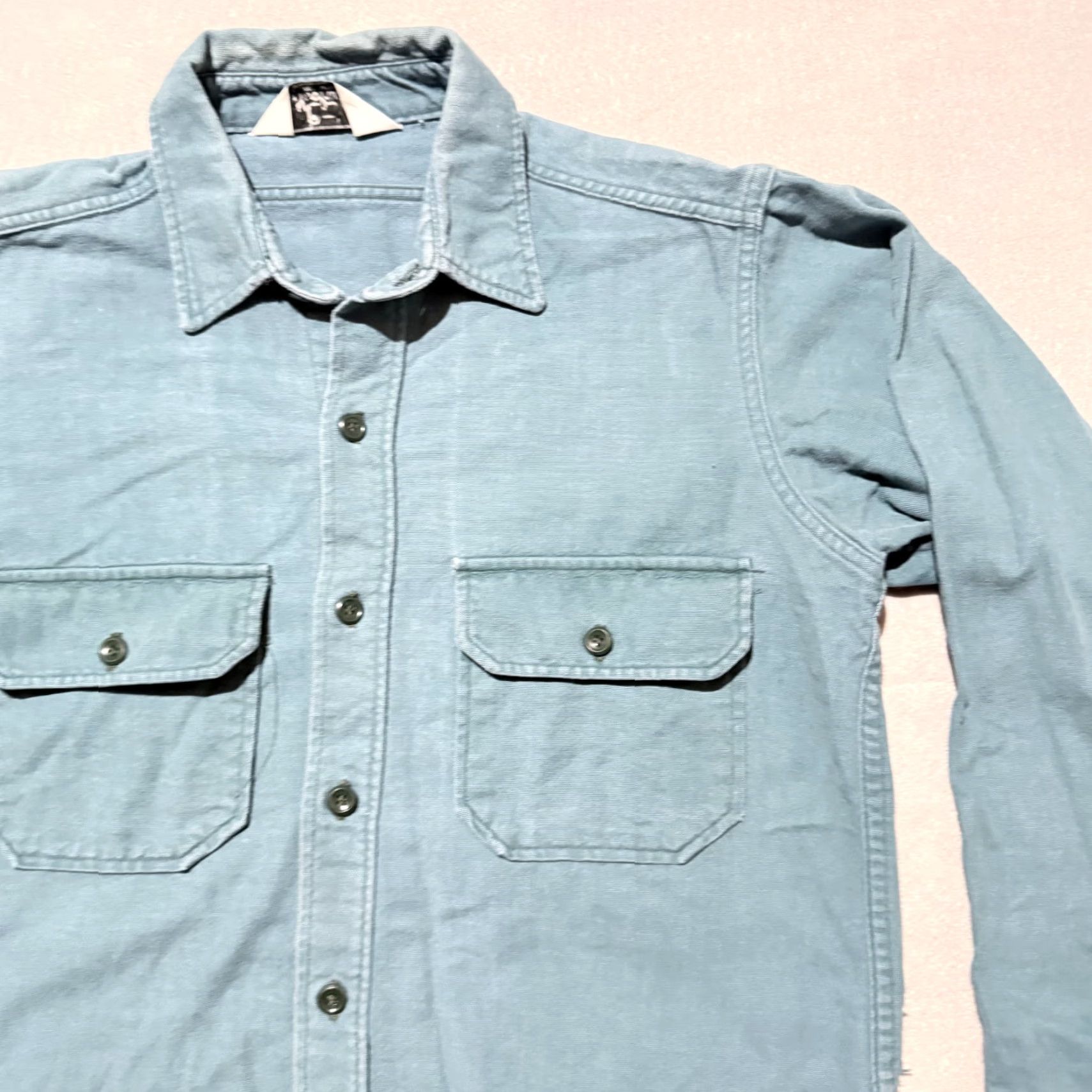 Vintage VINTAGE Woolrich Shirt Men Blue Patch Pockets Long Sleeve Button-Up Large Distressed Size US L / EU 52-54 / 3 - 6 Thumbnail