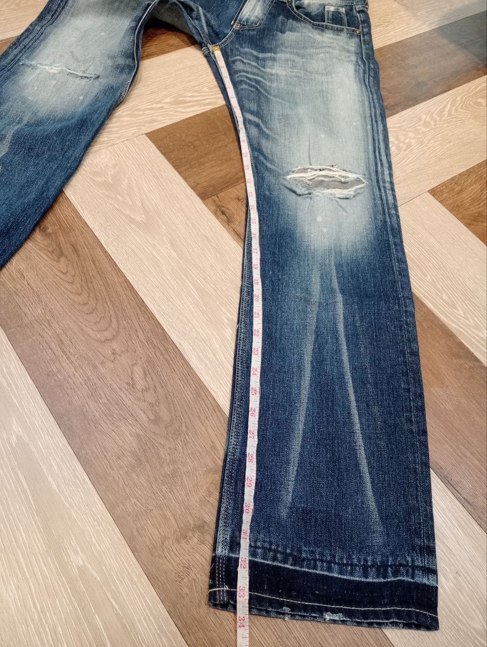 Vanquish VANQUISH GOLD JAPAN BLUE DISTRESSED DENIM PANTS Size US 34 / EU 50 - 18 Thumbnail