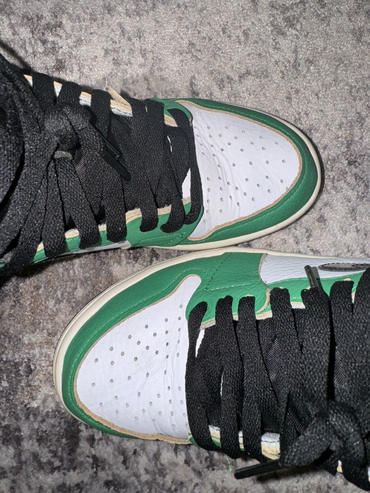 Nike Jordan 1s Size US 7 / IT 37 - 4 Thumbnail