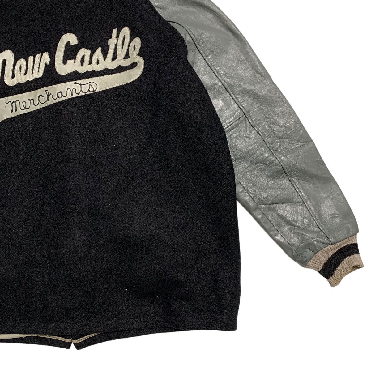 Vintage Vintage 70s Iowe Newcadtle Merchants Varsity Jacket Size US L / EU 52-54 / 3 - 3 Thumbnail