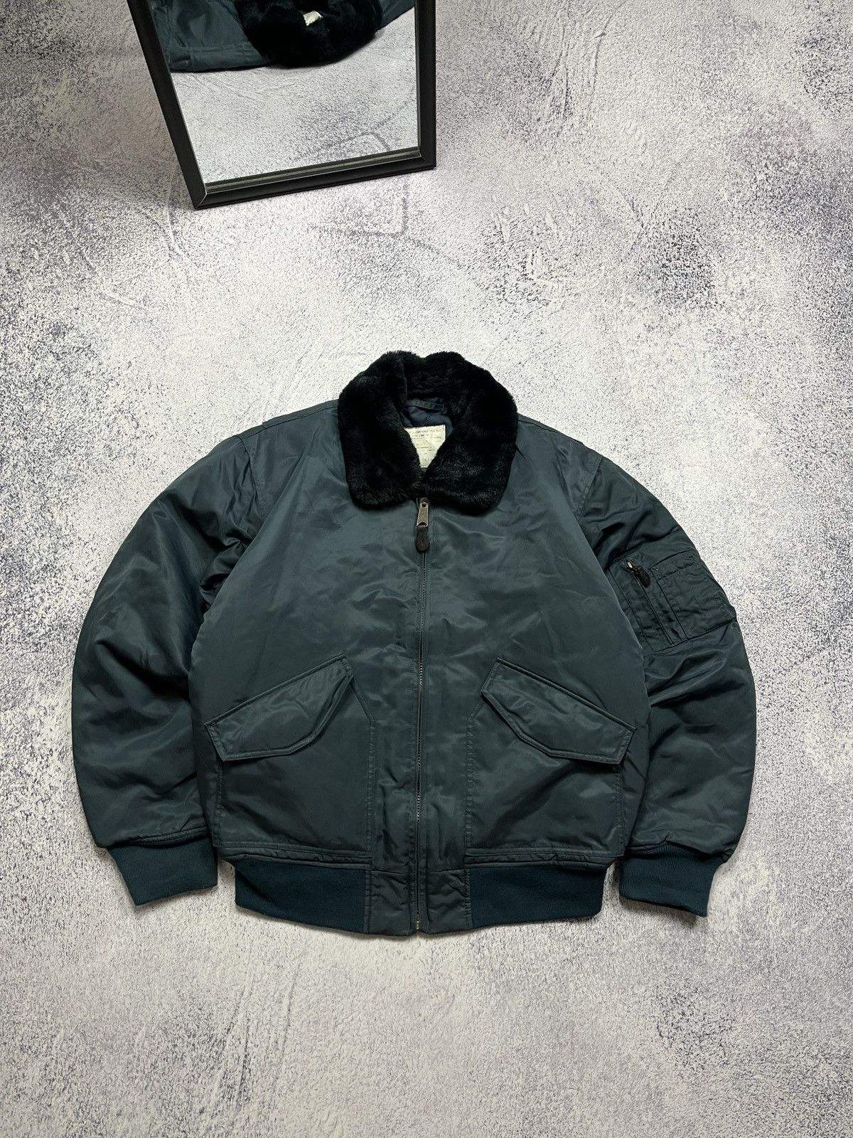 Vintage Vintage 90’s US Army Air Force CWU 36/P Flyers Jacket Rare Size US L / EU 52-54 / 3 - 1 Thumbnail