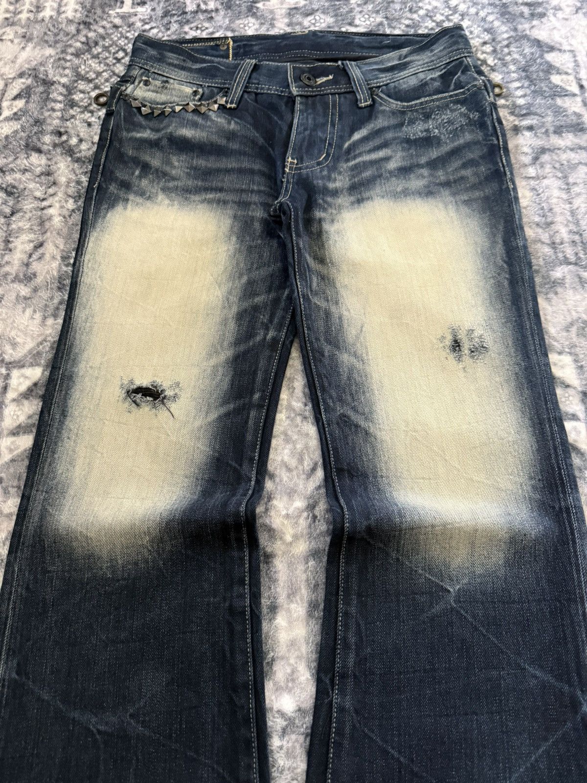 If Six Was Nine Trim Co Japan Wolf Cut Shadow Wash Studded Flared Jeans Size US 30 / EU 46 - 3 Thumbnail