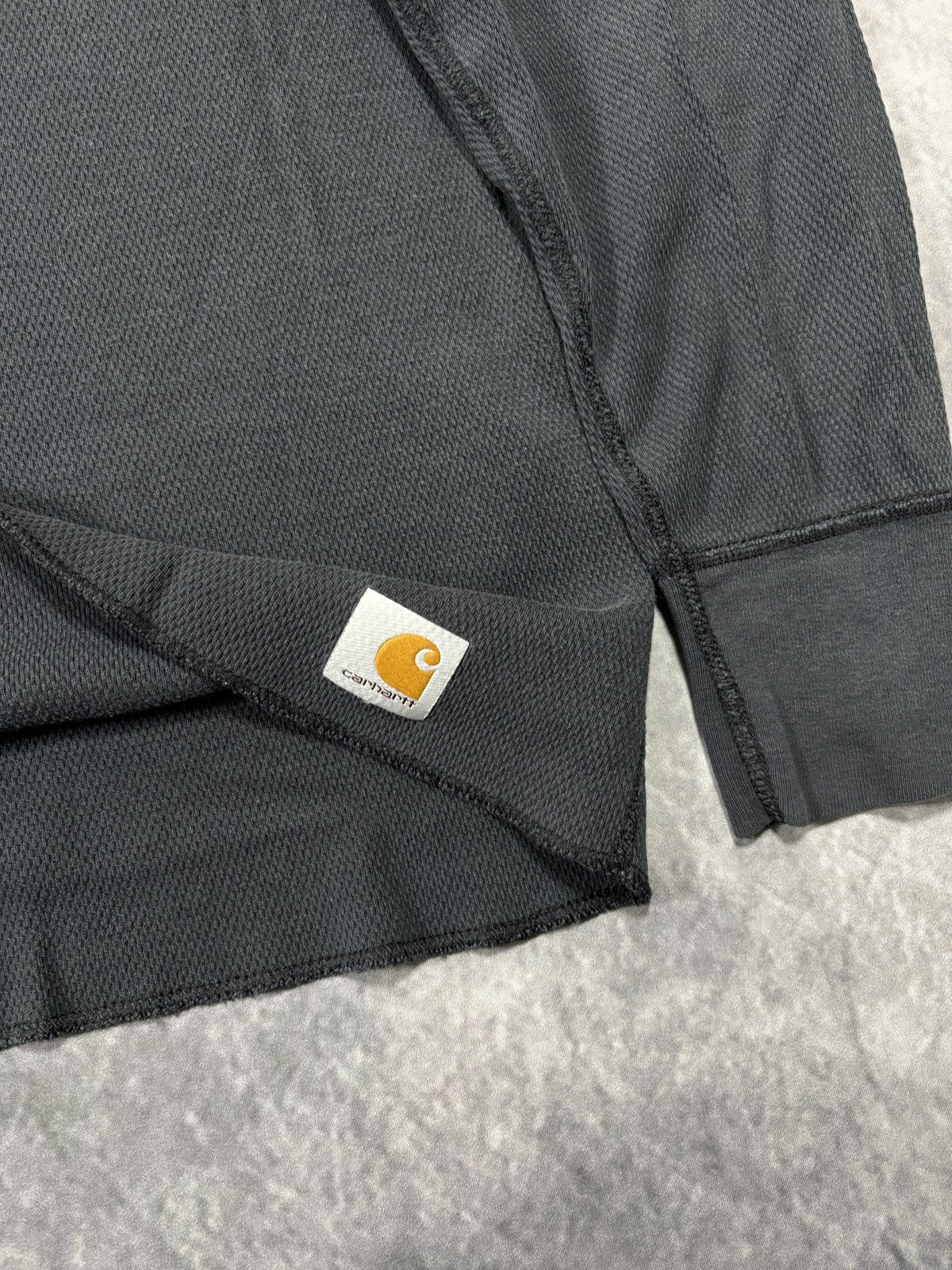 Carhartt Vintage Carhartt Thermal Longsleeve Thrashed Faded 1990s L Size US L / EU 52-54 / 3 - 4 Thumbnail