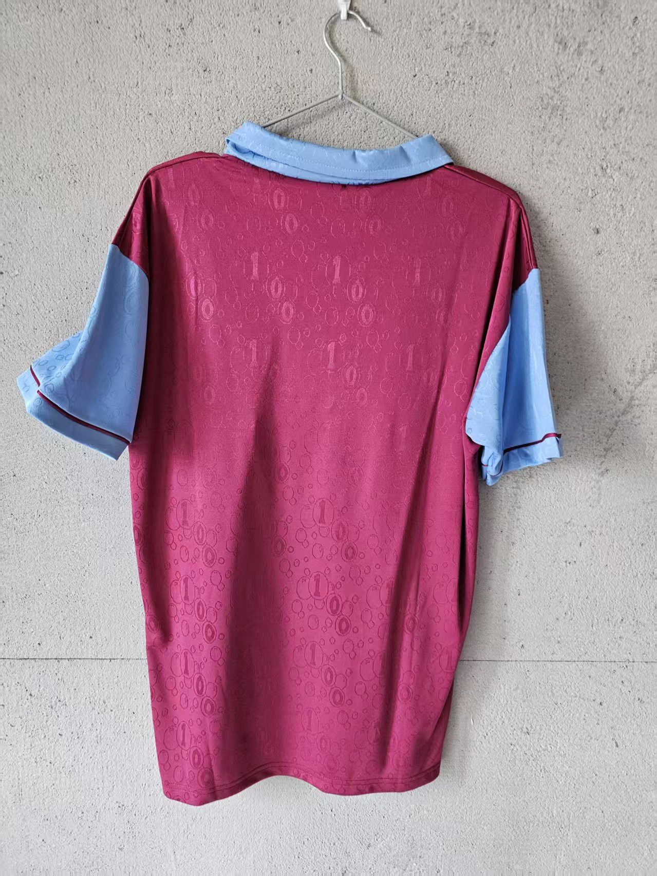 Other Vintage West Ham United Jersey Red Size US S / EU 44-46 / 1 - 4 Thumbnail