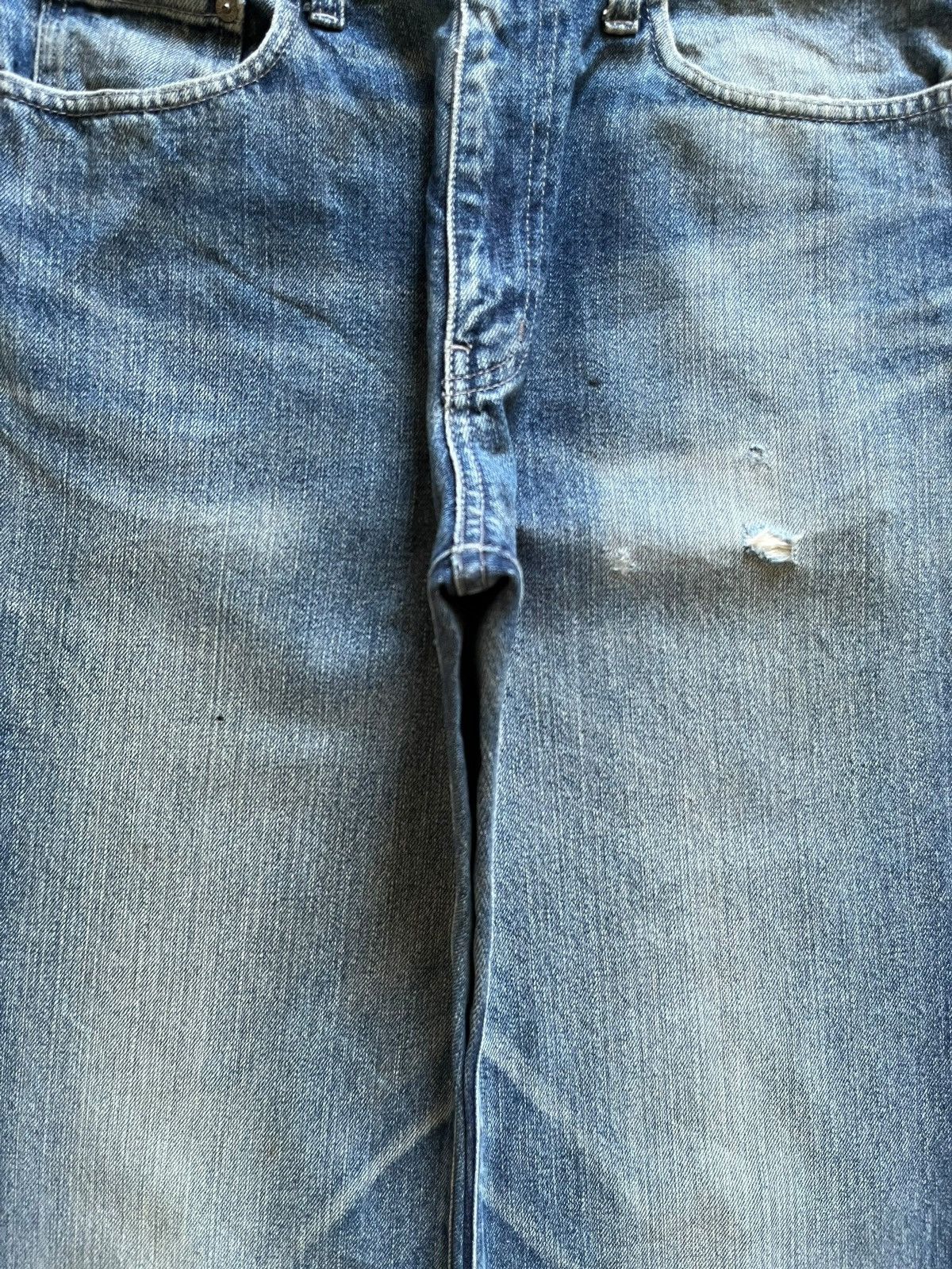 Uniqlo SALES🔥Vintage Uniqlo Faded Wash Style Distress Loose Jeans Size US 31 - 5 Thumbnail
