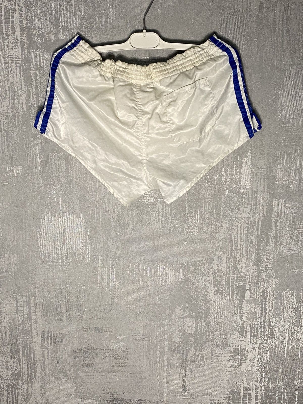 Adidas × Vintage Vintage Adidas Nylon Shorts 80S West Germany Shorts Size US 32 / EU 48 - 7 Thumbnail