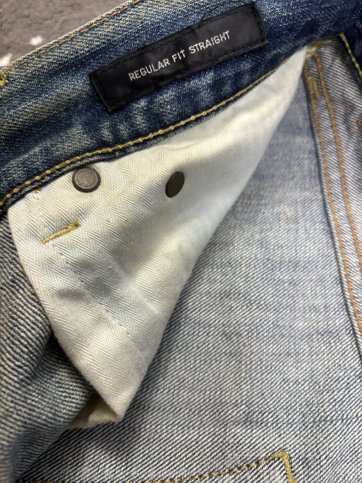 Undercover × Uniqlo Vintage Uniqlo S002 Mud Wash Distressed Grunge Jeans Size US 31 - 19 Thumbnail