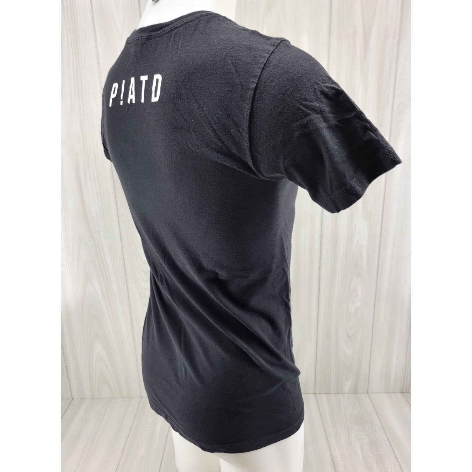 Vintage Womens T-Shirt Panic! At The Disco Band Concert 2000s Era Pacific Black Small Size S / US 4 / IT 40 - 5 Thumbnail