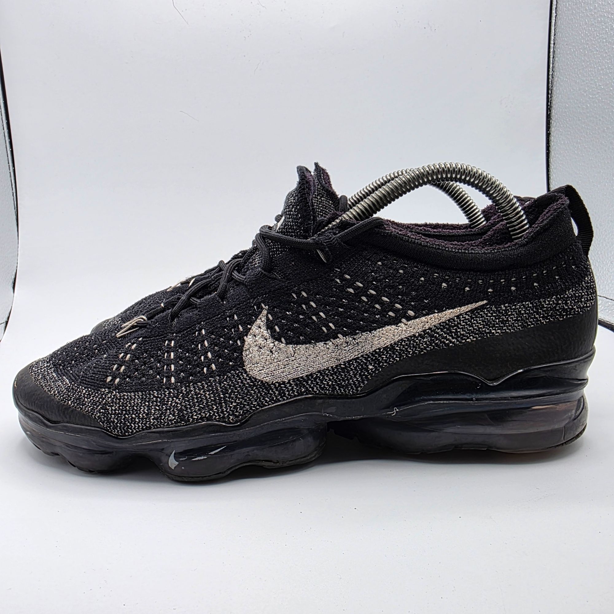 Nike Nike Air Vapormax Flyknit 2023 Mens Size 9.5 Black Athletic Size US 9.5 / EU 42-43 - 14 Thumbnail