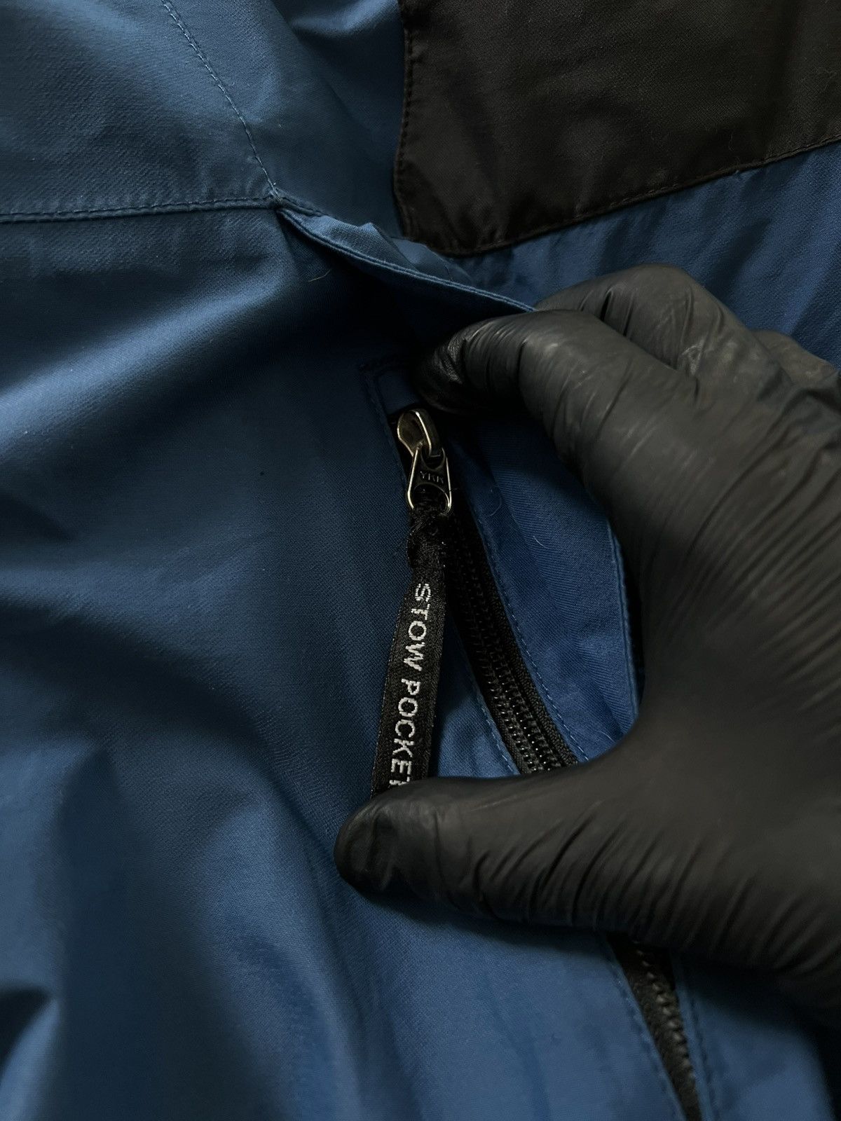 The North Face The North Face Gore-Tex Vintage Jacket Outdoor Jacket XL Size US XL / EU 56 / 4 - 13 Thumbnail