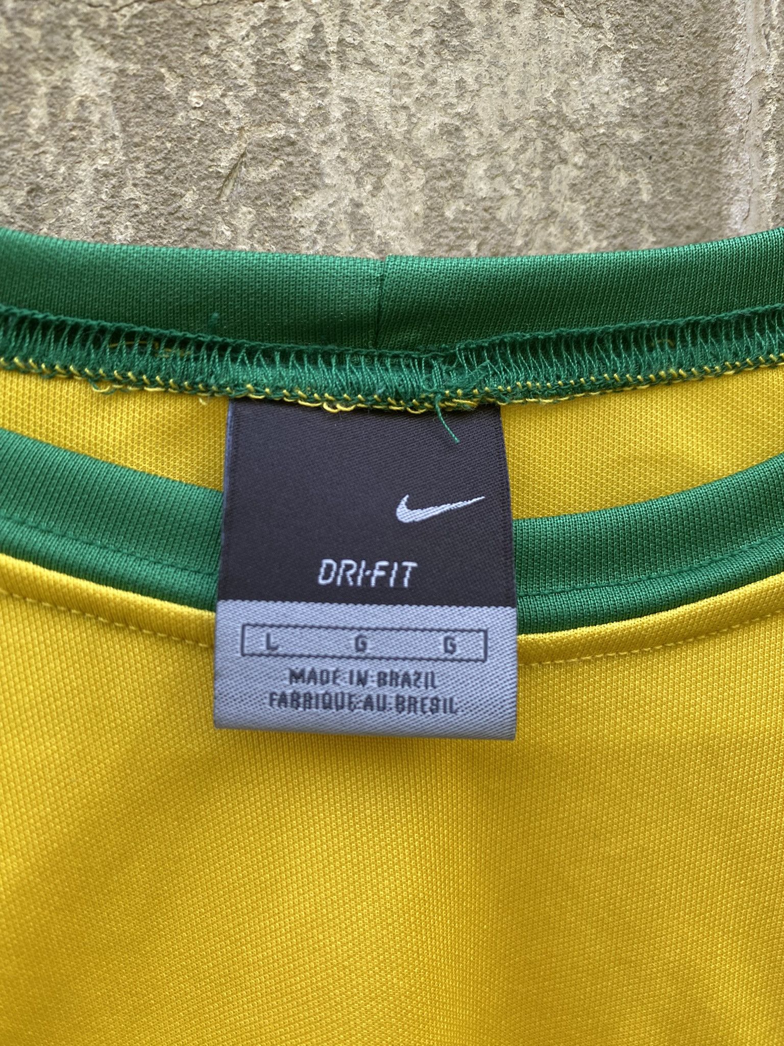 Nike × Vintage Brazil Nike Home Shirt Size US S / EU 44-46 / 1 - 3 Thumbnail