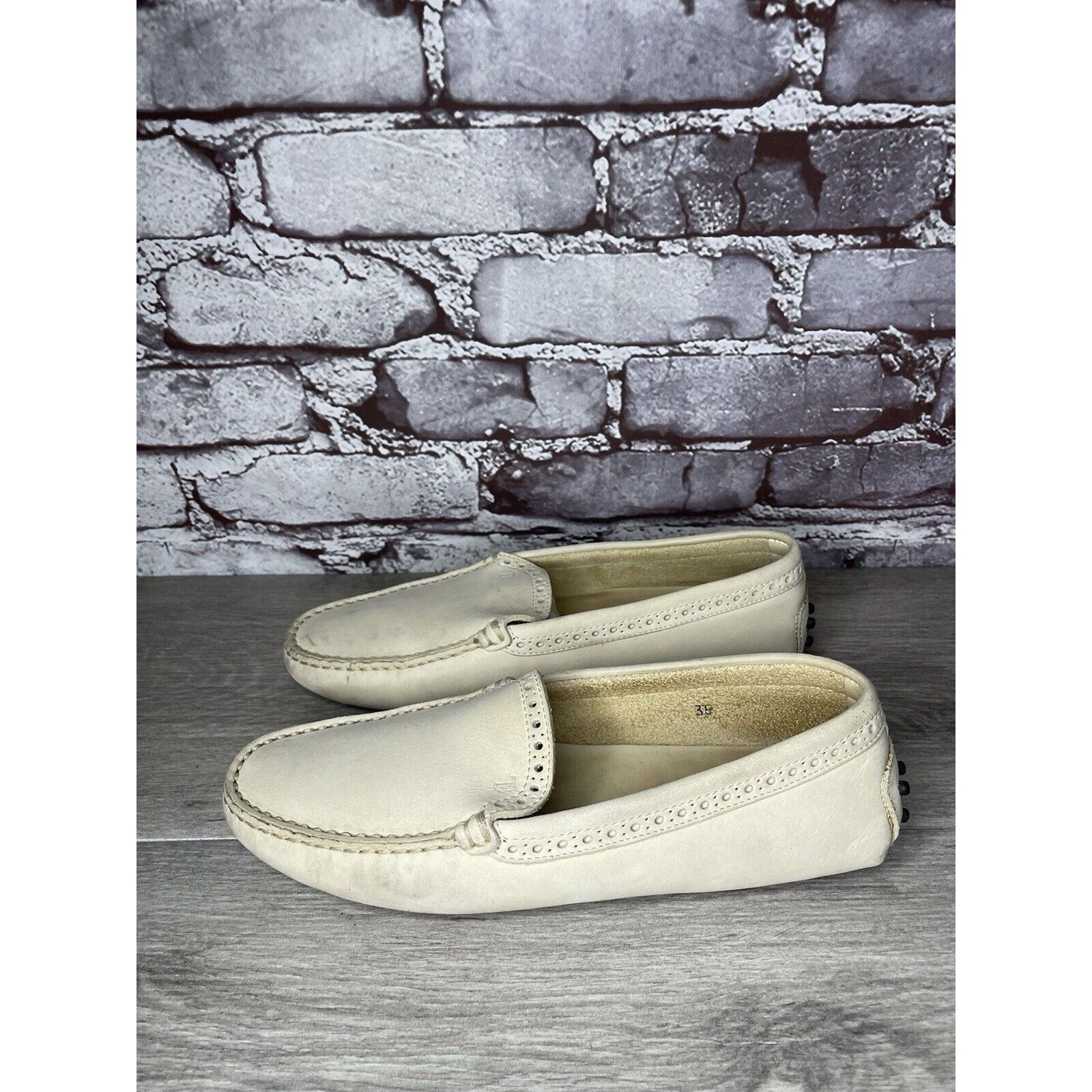 Tod's TOD'S Ivory Off White Suede Leather Moc Loafers Driving Shoe Size US 8 / IT 38 - 18 Thumbnail
