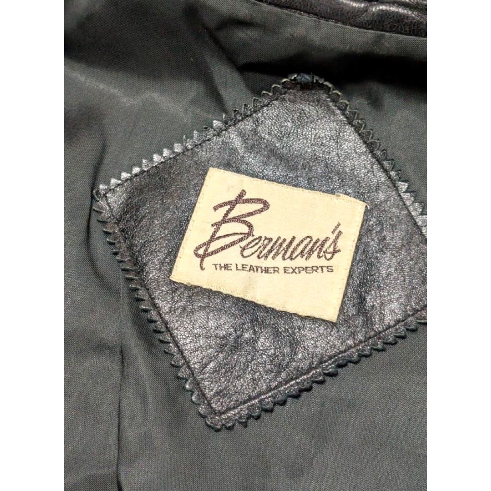 Vintage VINTAGE WESTERN LAMBSKIN Leather Coat S Men 36-38 Black Berman's Coat Cowboy 1970s Size US S / EU 44-46 / 1 - 6 Thumbnail