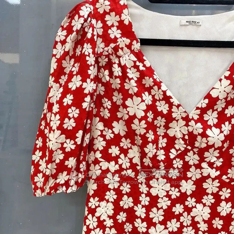 Miu Miu Miu Miu Red Silk Floral Maxi Dress . Size L / US 10 / IT 46 - 3 Thumbnail