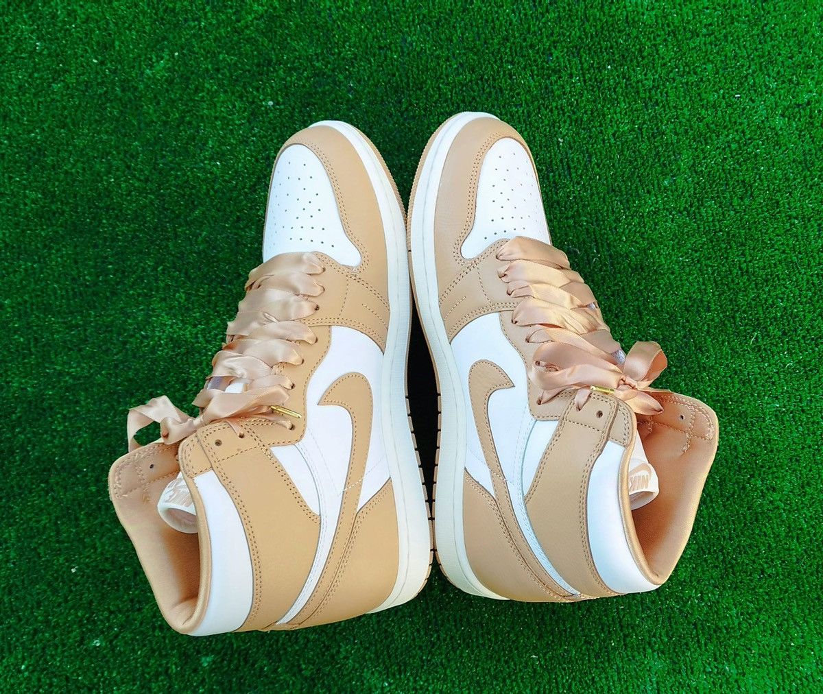 Jordan Brand Shoes Air Jordan 1 Mid Size US 11 / IT 41 - 4 Thumbnail