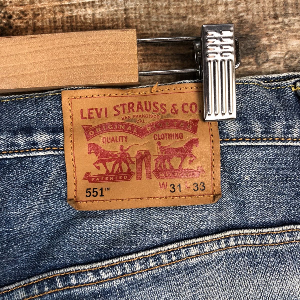 Levi's DLL Levis 551 faded Blue jeans Denim Pants #C189 Size US 31 - 18 Thumbnail