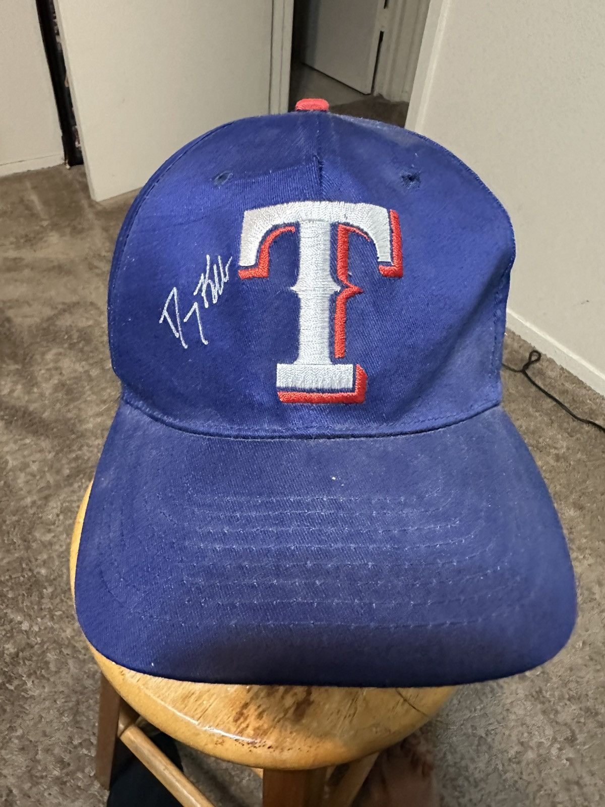 MLB Vintage MLB Texas Rangers “autographed” hat 90s Size ONE SIZE - 2 Thumbnail