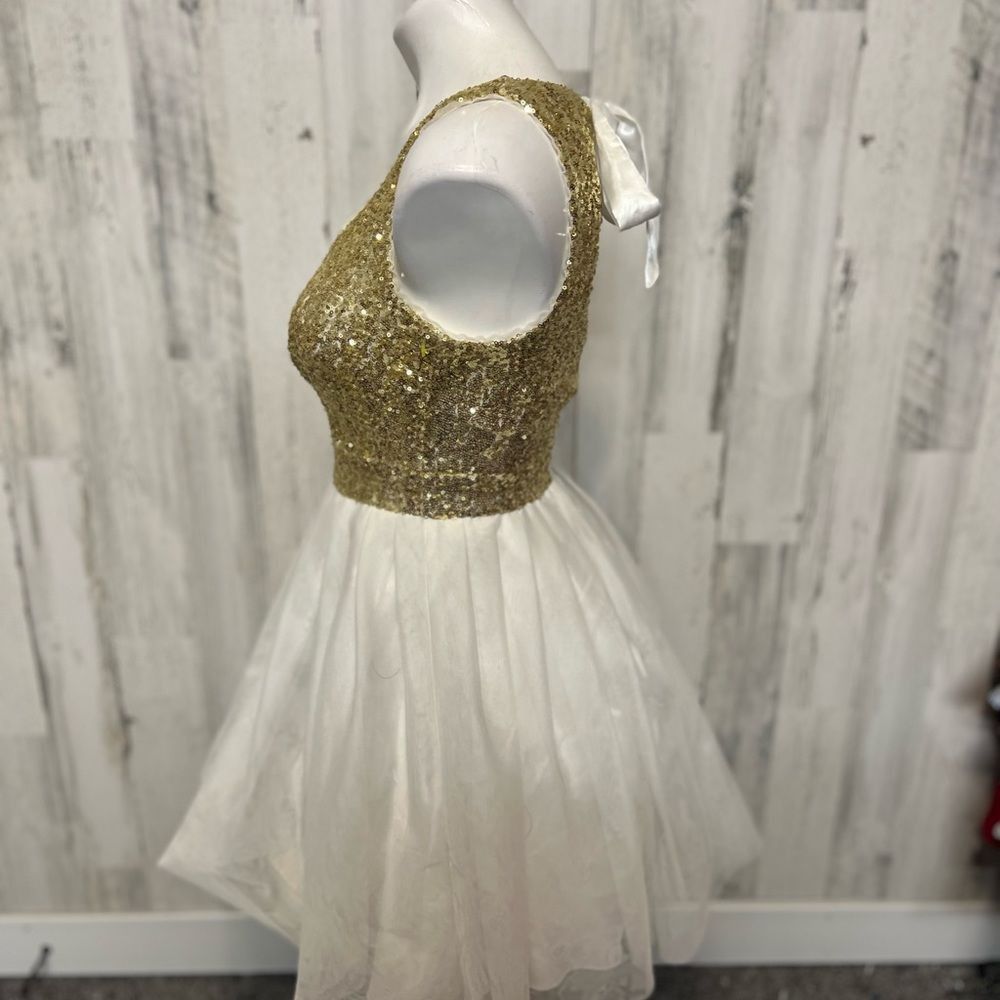 Other Gold Sequin Open-Back Party Dress B. Smart Size 5/6 Homecomi Size S / US 4 / IT 40 - 2 Thumbnail