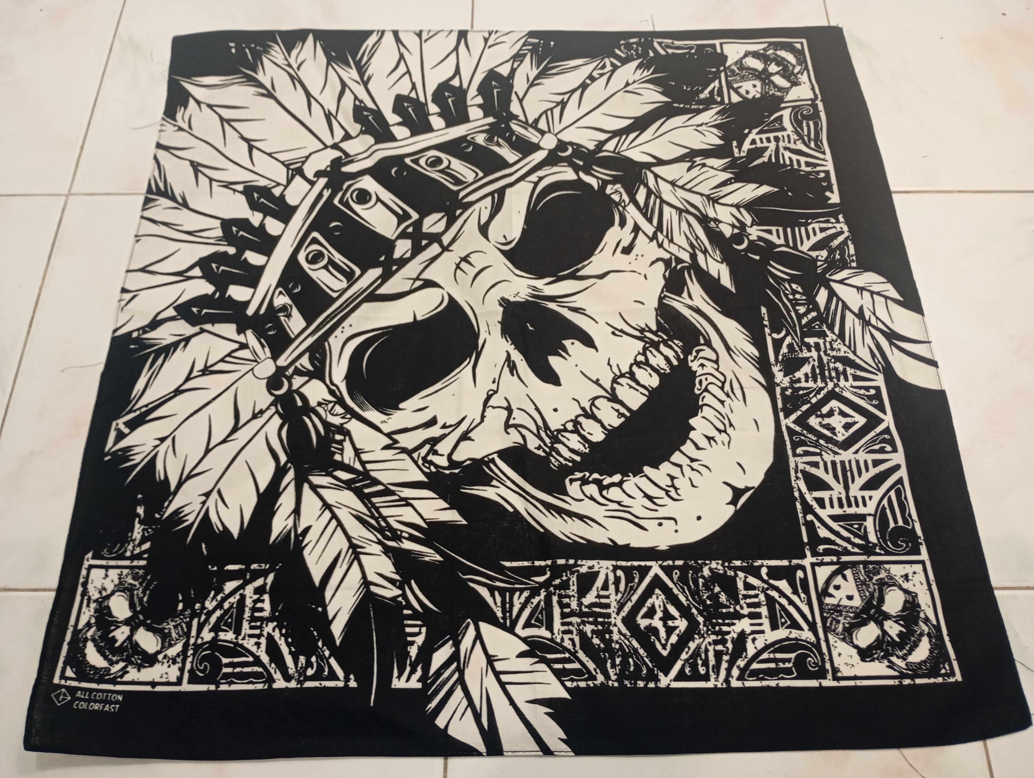 Band Tees Skull Bandana Handkerchief scarf Size ONE SIZE - 1 Thumbnail