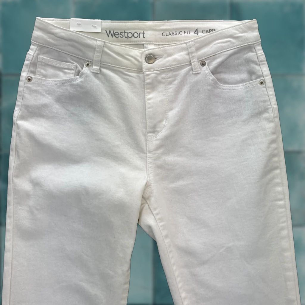 Vintage Westport Capri Jeans Women's 4 Classic Fit White Stretch Denim High Rise Casual Size 28" / US 6 / IT 42 - 1 Thumbnail