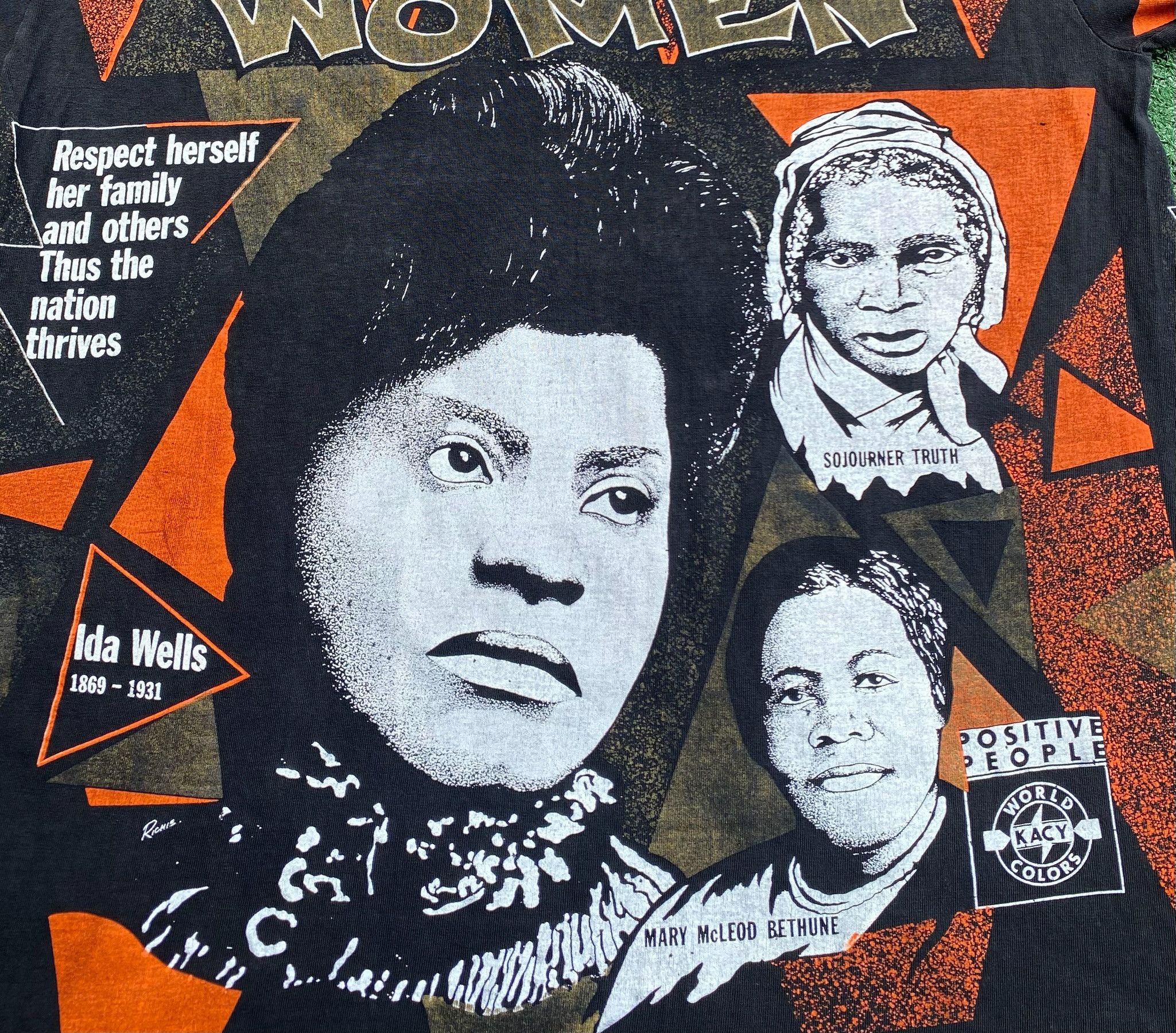 Vintage 90’s Black History Positive Women All Over Print T-Shirt XL Size US XL / EU 56 / 4 - 6 Thumbnail