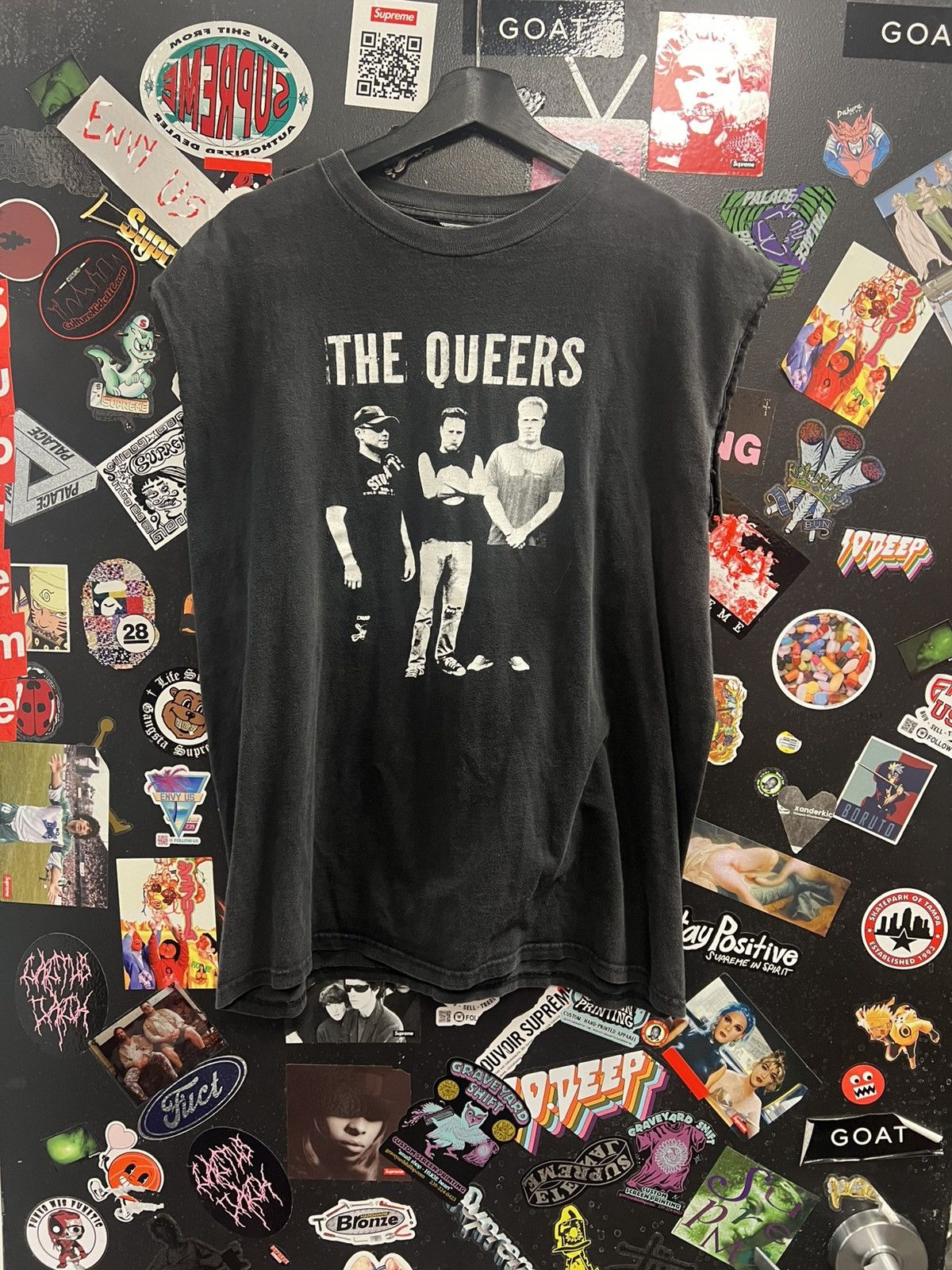 Vintage Vintage The Queers Band Cutoff Shirt Size US L / EU 52-54 / 3 - 1 Preview