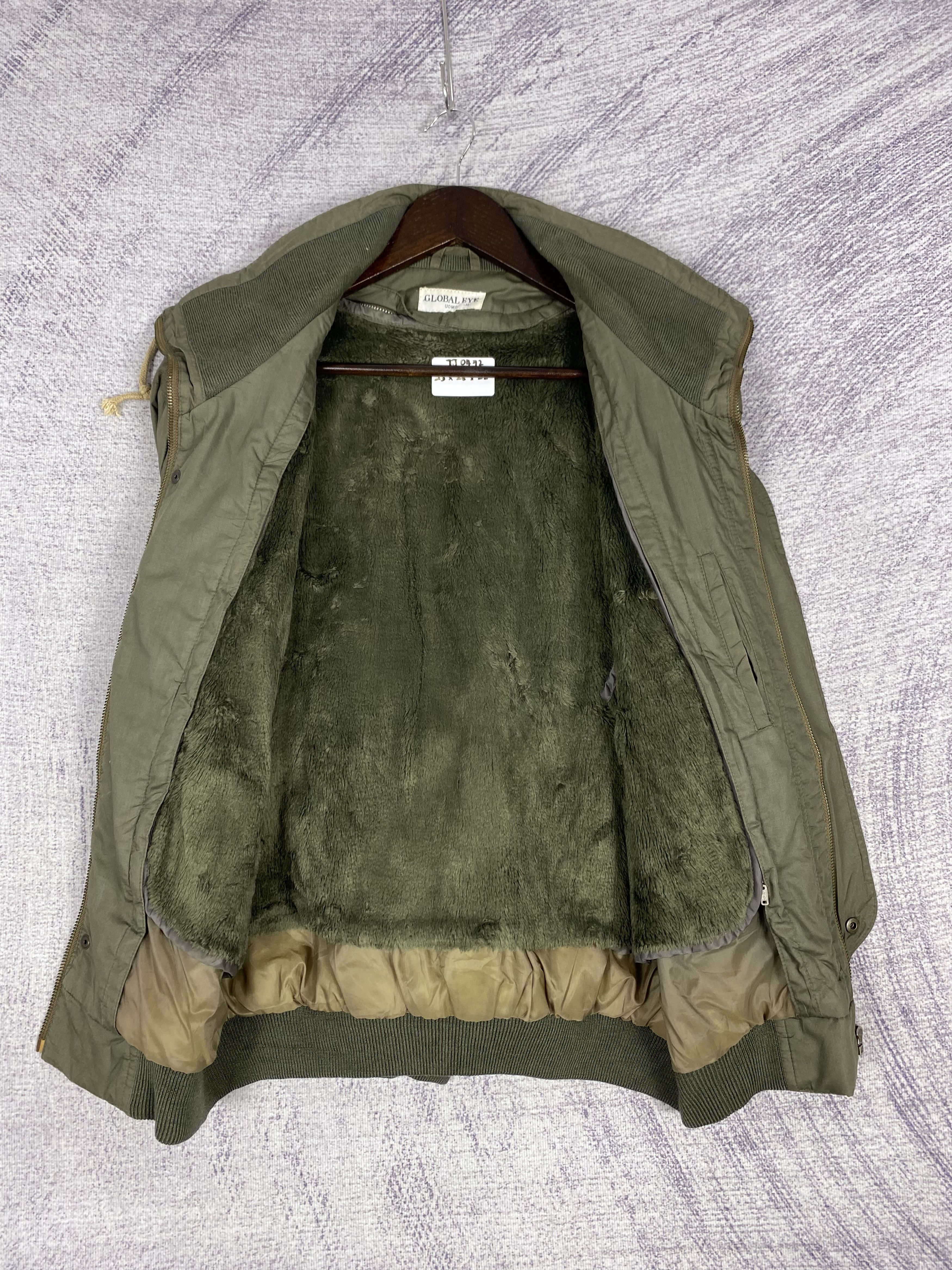 Japanese Brand Vintage Global Eye Fleece Lining Full Zip Bombers Jacket Size US M / EU 48-50 / 2 - 6 Thumbnail