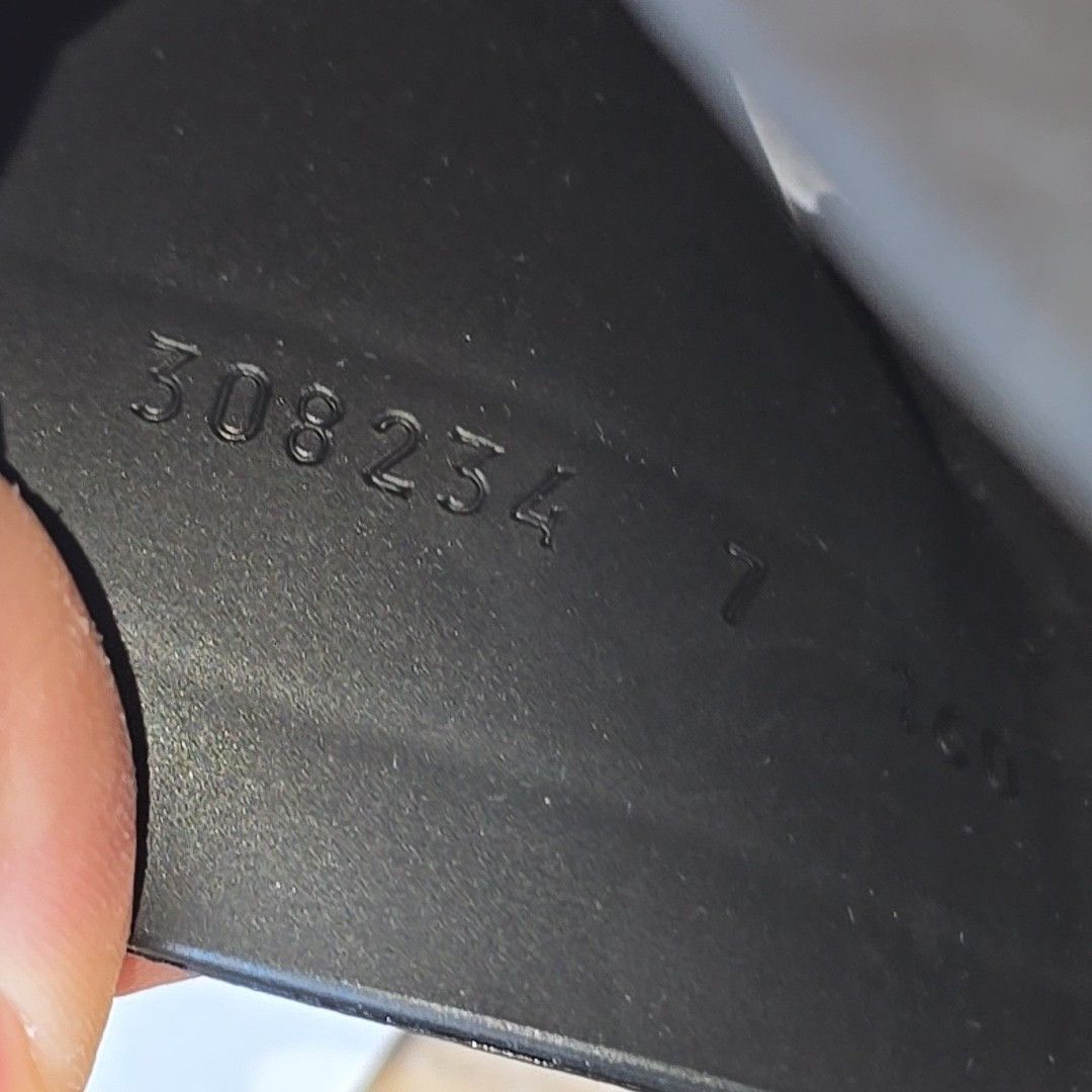 Gucci Gucci slide Size US 7 / EU 40 - 2 Thumbnail