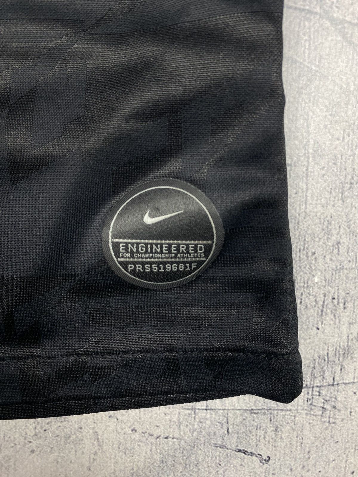 Nike Nike Chelsea FC 2019/20 Third Football Jersey Size US S / EU 44-46 / 1 - 9 Thumbnail