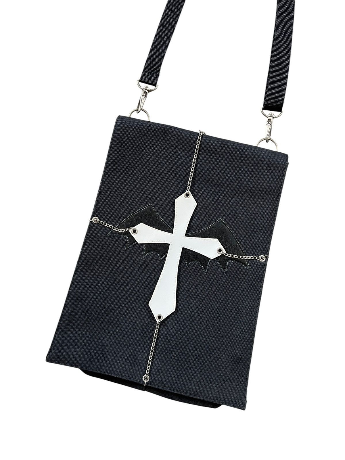 Japanese Brand × Seditionaries Spica 🇯🇵 Goth Cross Chain Sling Bag Size ONE SIZE - 3 Thumbnail