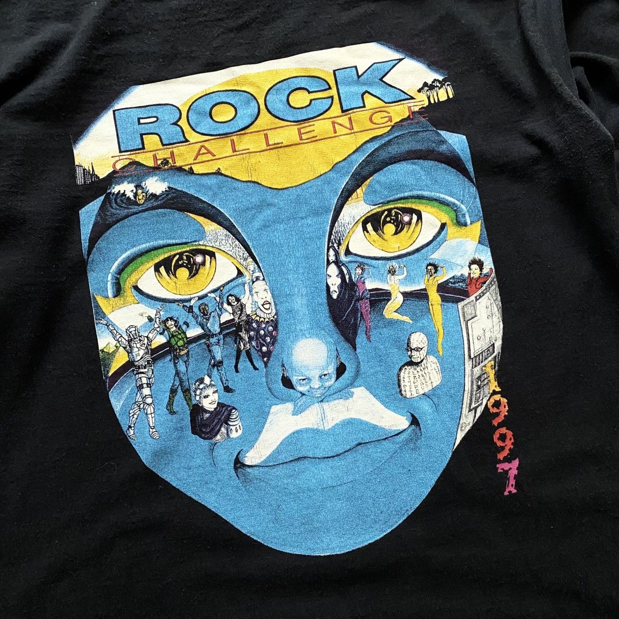 Band Tees 1997 Rock Challenge Abstract Tour Big Logo Band T-Shirt Y2K Size US L / EU 52-54 / 3 - 3 Thumbnail