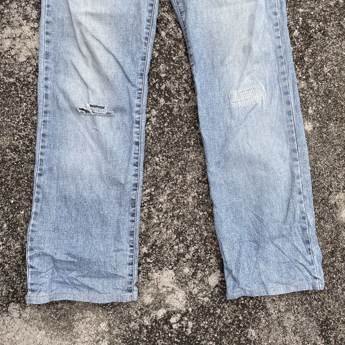Dolce & Gabbana Vintage Dolce & Gabbana Distressed Denim Jeans Size US 30 / EU 46 - 4 Thumbnail