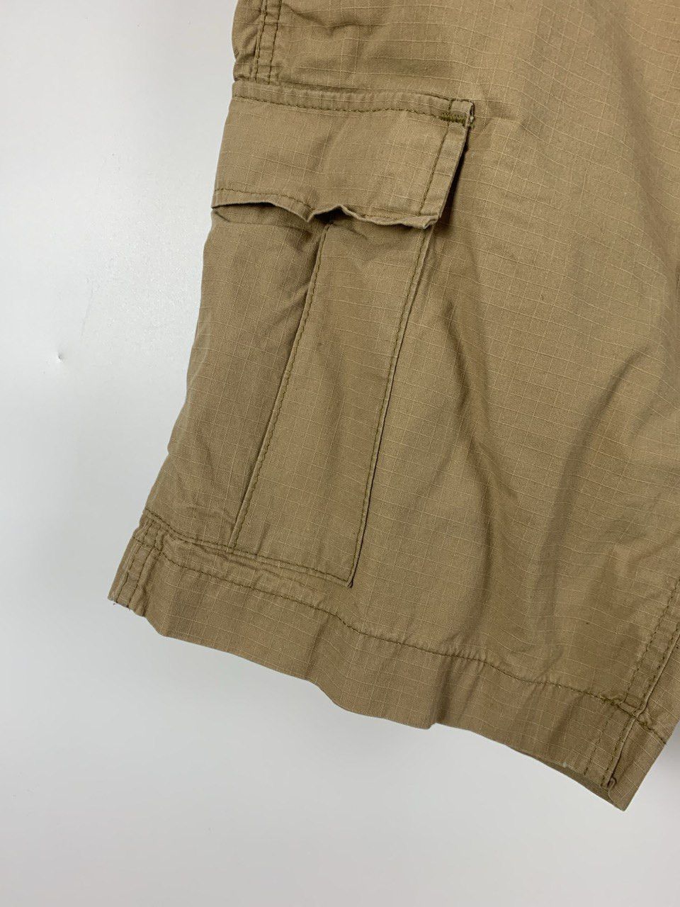 Carhartt Carhartt shorts beige 33 Size US 33 - 4 Thumbnail