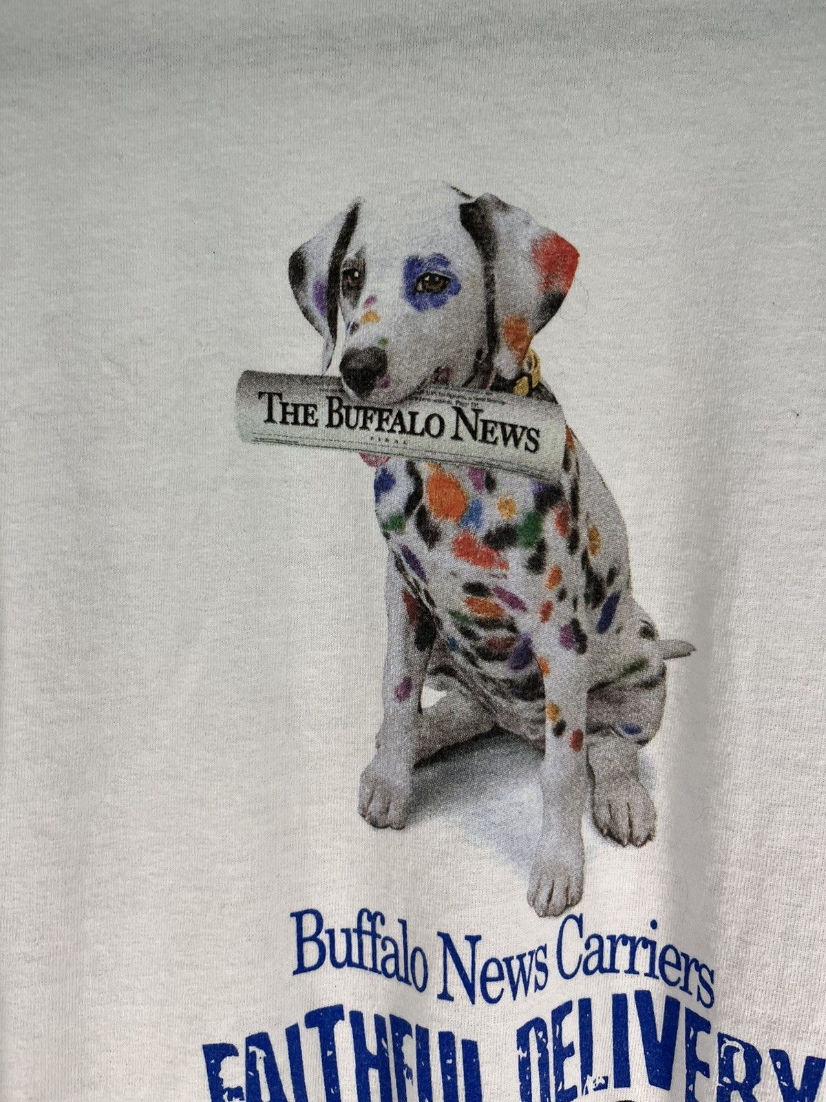 Gildan Buffalo news graphic tee Size US L / EU 52-54 / 3 - 7 Thumbnail