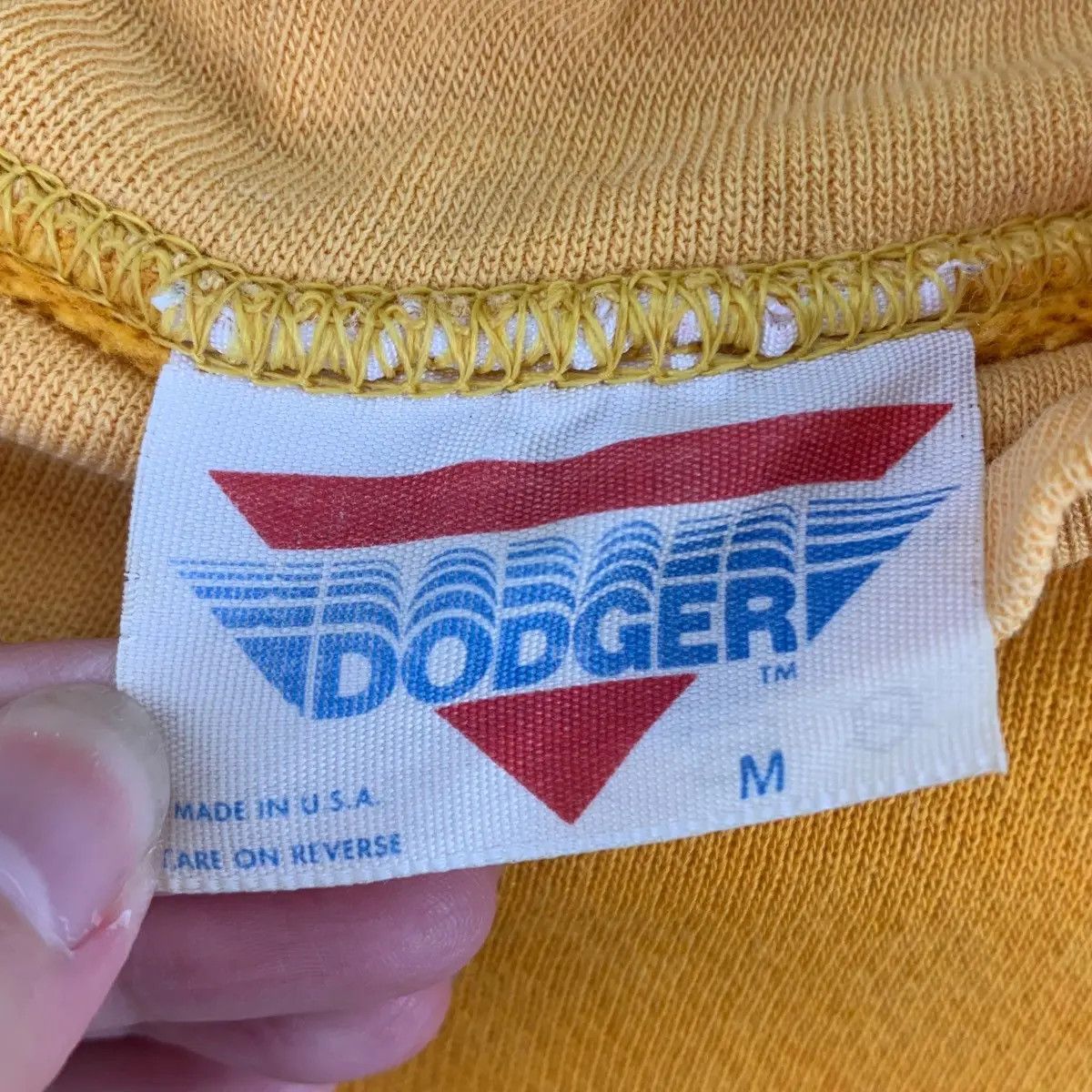 NFL Vintage 80’ NFL NOTRE DAME Fightin’ Irish Dodger Tag Size US M / EU 48-50 / 2 - 6 Thumbnail