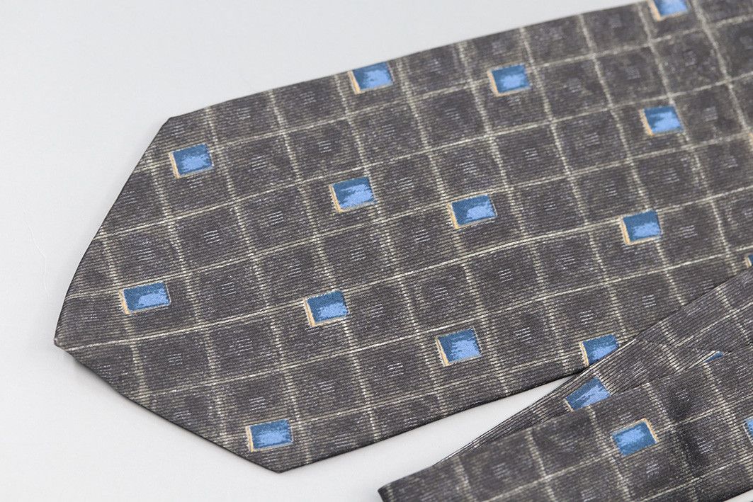 Hugo Boss Vintage Hugo Boss Silk Tie – Abstract Blue Square Pattern Size ONE SIZE - 9 Thumbnail