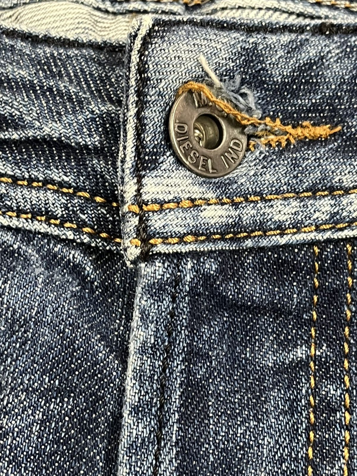 Diesel Vintage Diesel Zatiny Flare Faded Denim Size US 31 - 7 Thumbnail