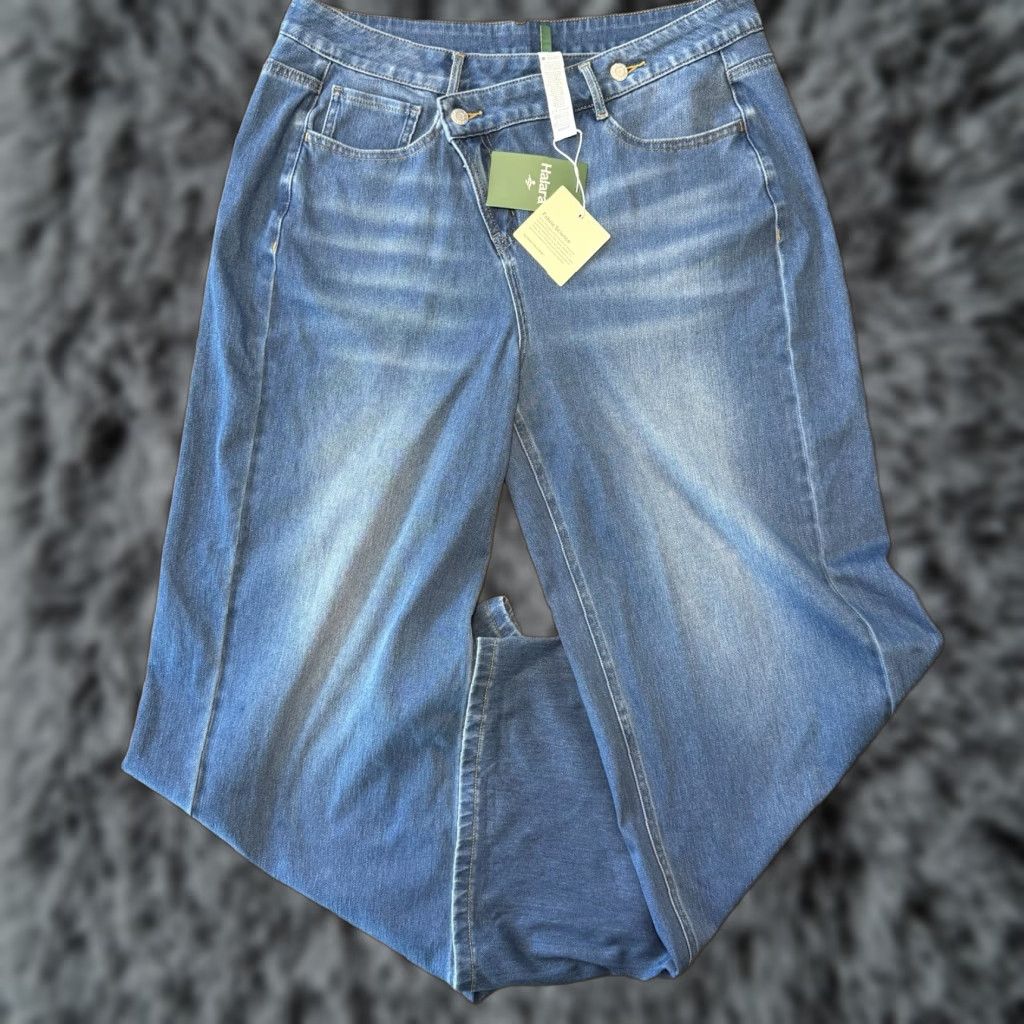 Vintage Halara Jeans Flared Wide Leg High Waisted XL Blue 34x31 Women’s Jeans Pants Pockets Bohemian City Vintage No Size 40" / US 18 - 1 Thumbnail
