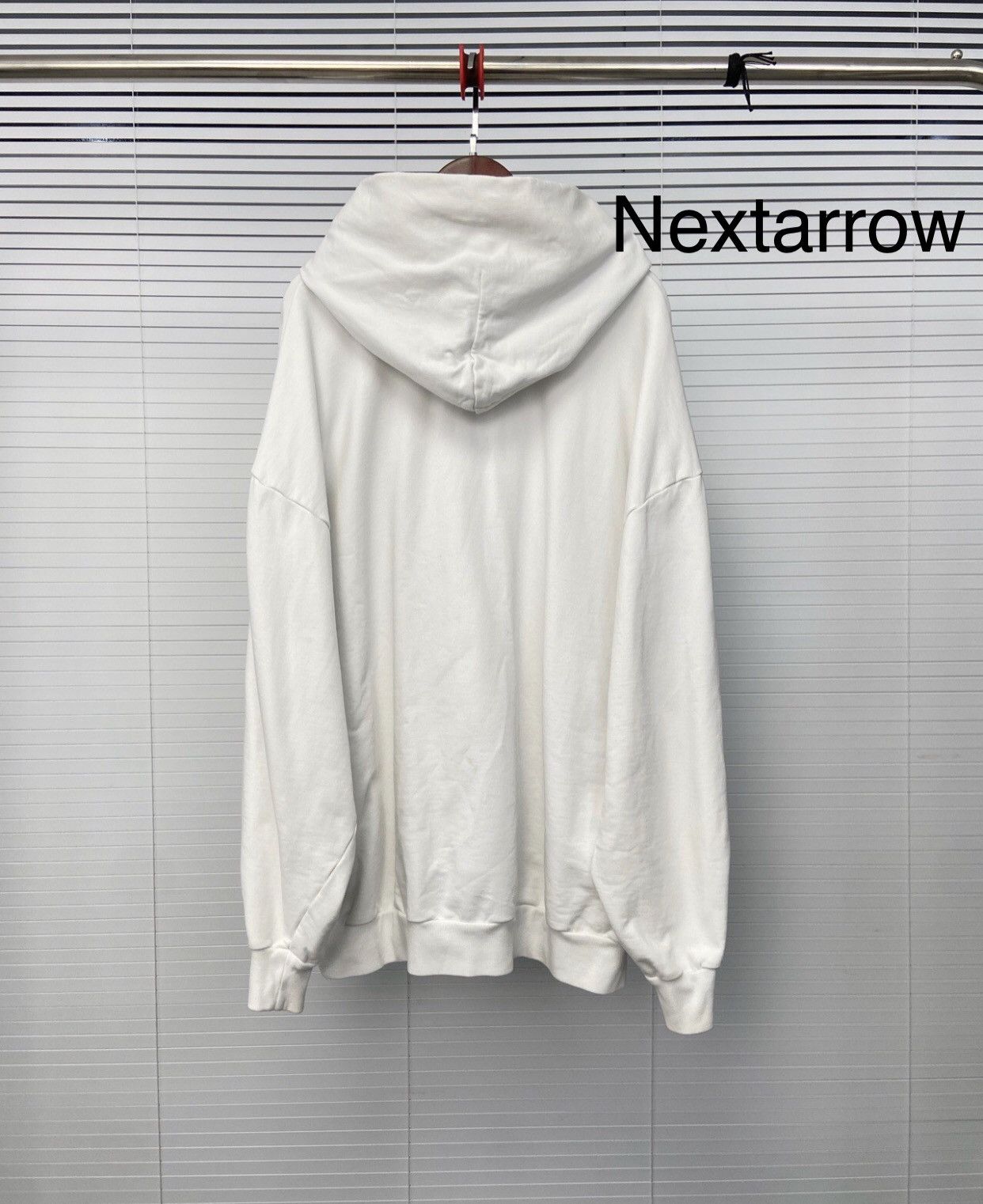 Balenciaga Balenciaga refrigerator sticker sticker white zipper jacket Size US M / EU 48-50 / 2 - 2 Thumbnail