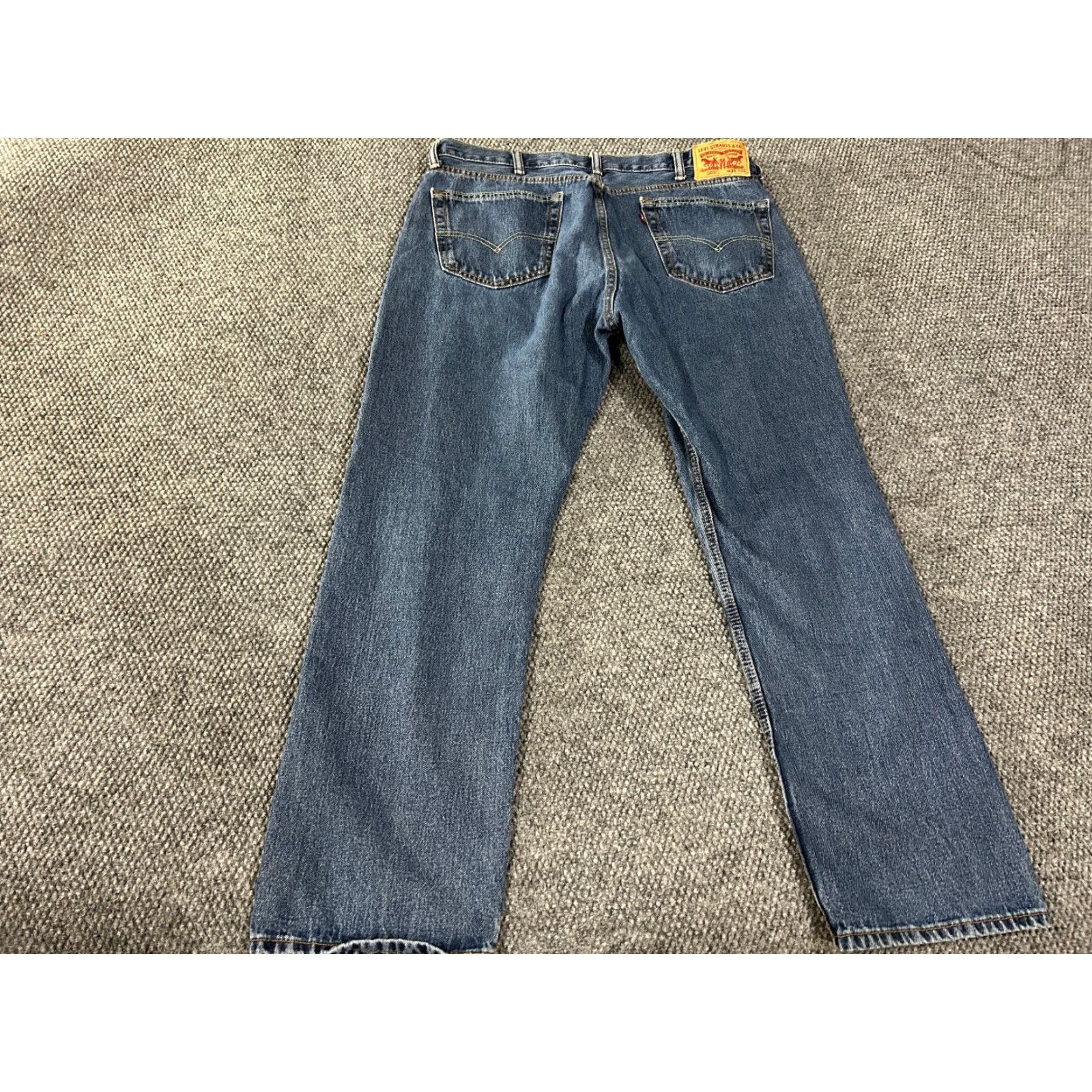 Levi's Levi's 505 Jeans Mens 38x32 Blue Medium Wash Denim Stretch Regular Straight Pocket Zipper Vintage: No 90s Cowboy 5-Pocket Mens Jeans Size US 38 / EU 54 - 6 Thumbnail