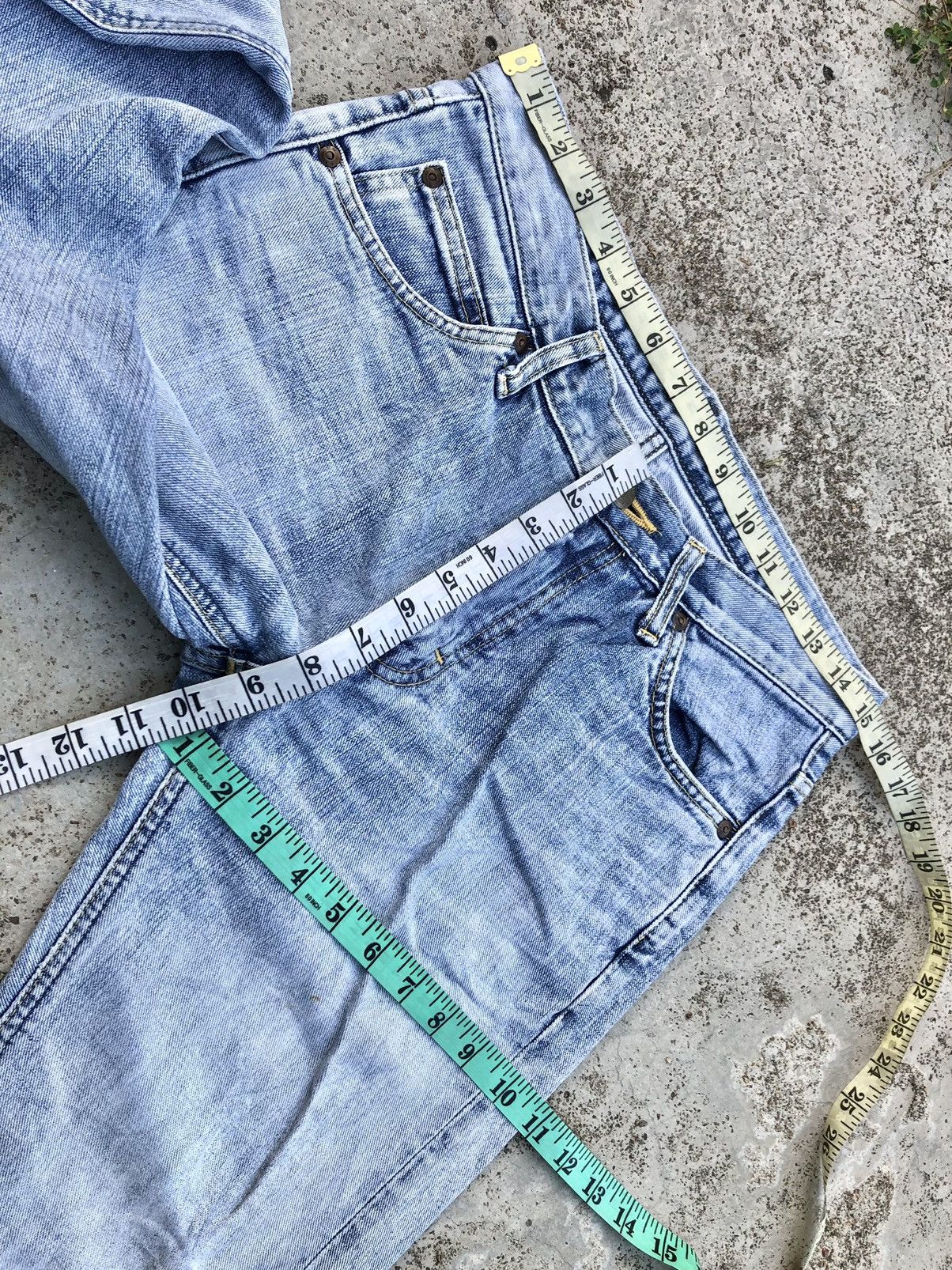 Lee FLARED DISTRESSED DENIM BY LEE Size US 30 / EU 46 - 7 Thumbnail