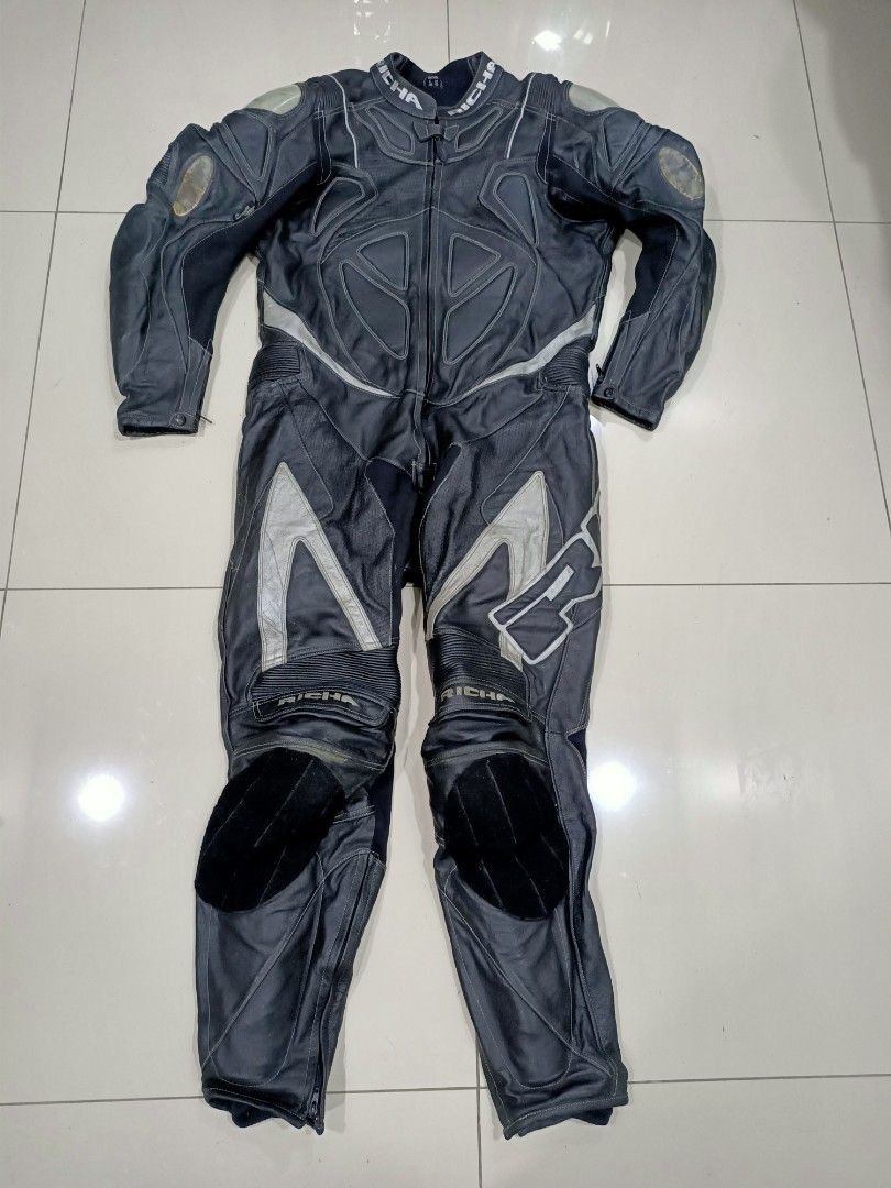 Other Richa 1 pieces racing leather suit Size US XL / EU 56 / 4 - 1 Thumbnail