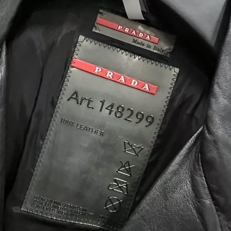 Prada Prada Black slanted zipper leather jacket 2502-Nextarrow Size US XXS / EU 40 - 3 Thumbnail