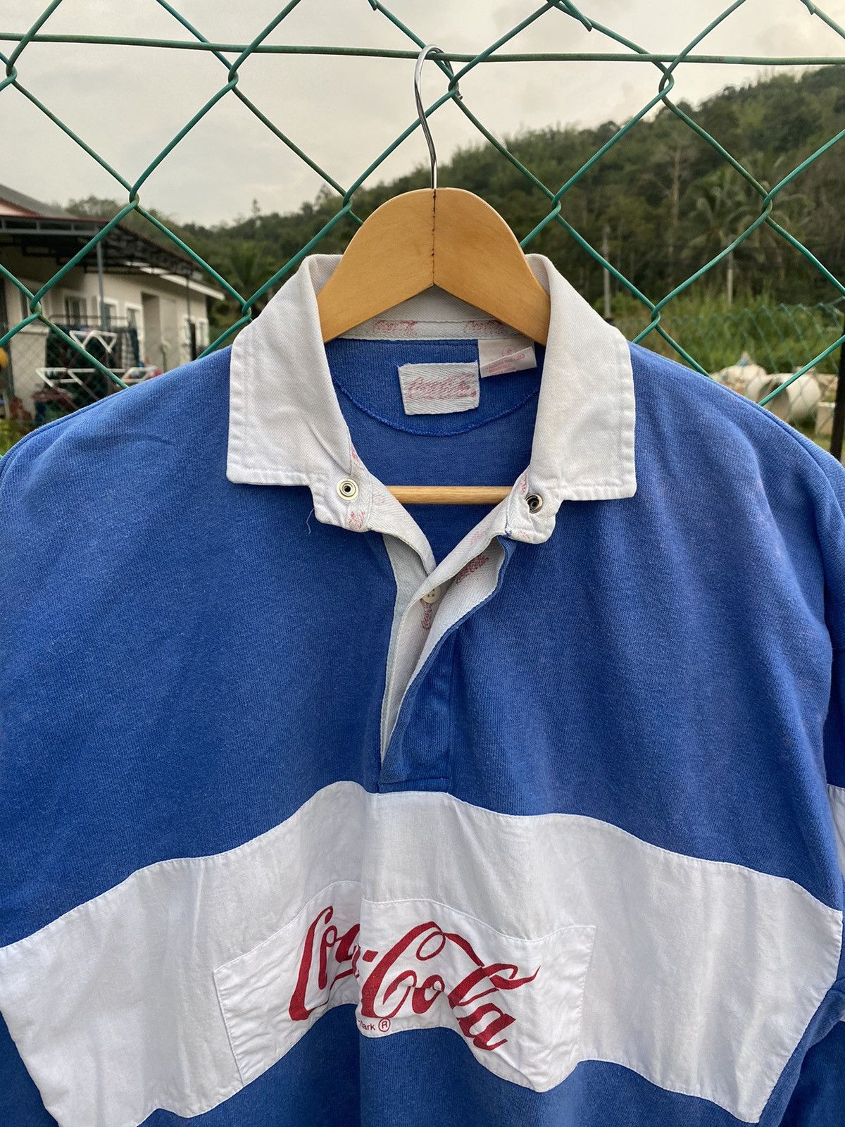 Coca Cola 🔥 Distressed 🔥 Coca Cola Spellout Polos Rugby Long Sleeve Size US S / EU 44-46 / 1 - 3 Thumbnail