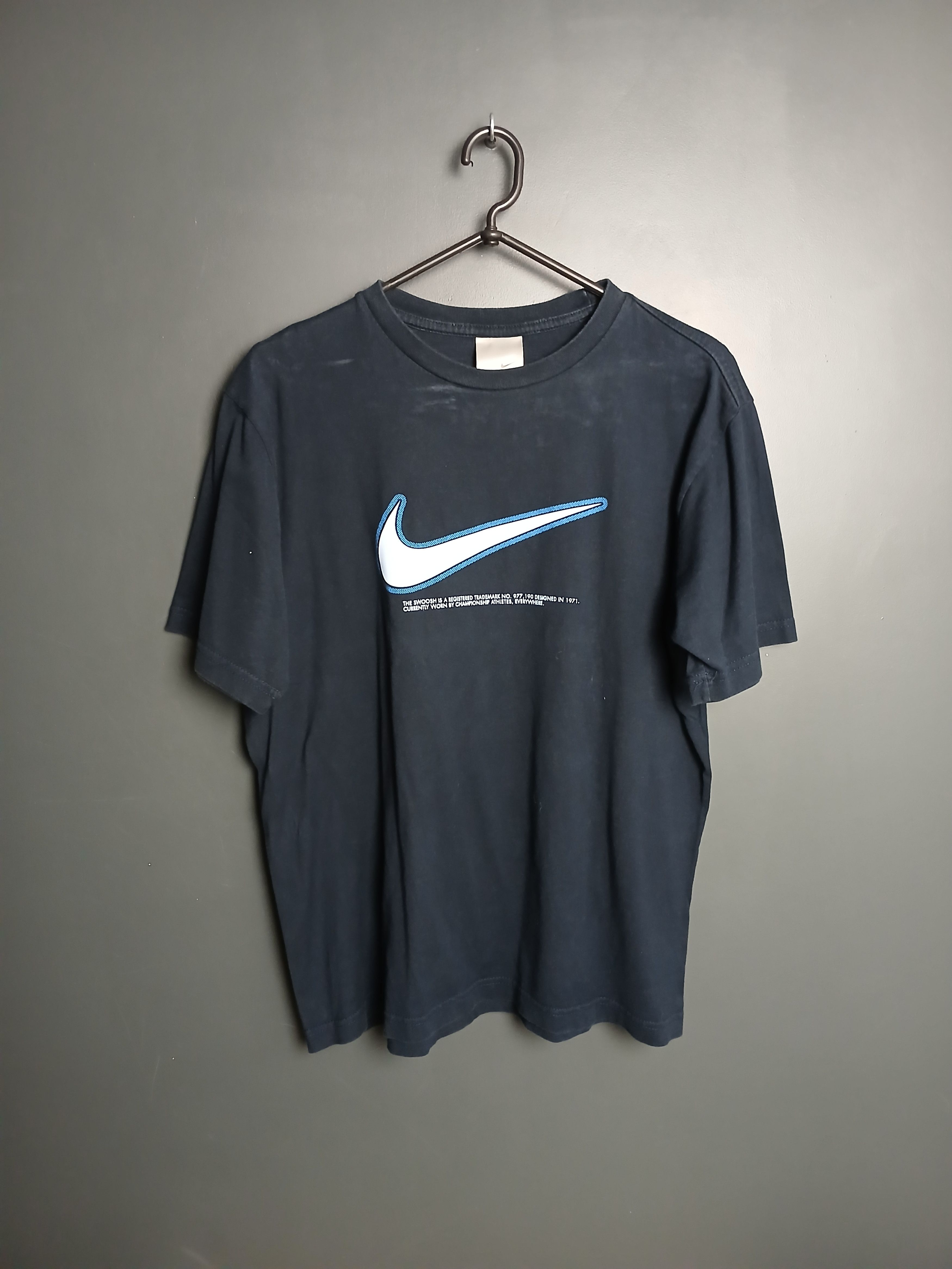 Nike × Vintage Vintage Nike T-Shirt Size US M / EU 48-50 / 2 - 1 Thumbnail