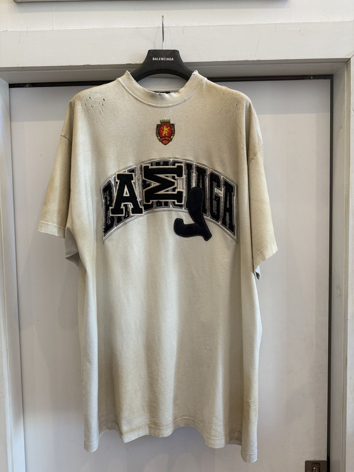 Balenciaga Skater T-Shirt | Grailed